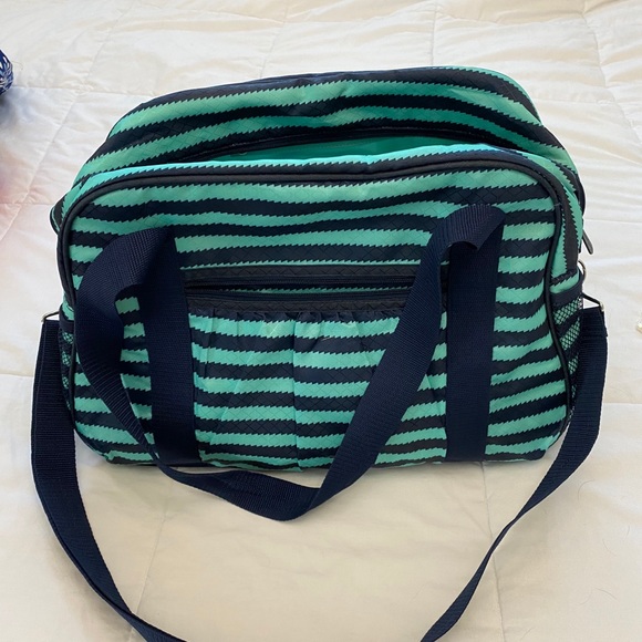 thirty-one Handbags - NEW 31 travel bag